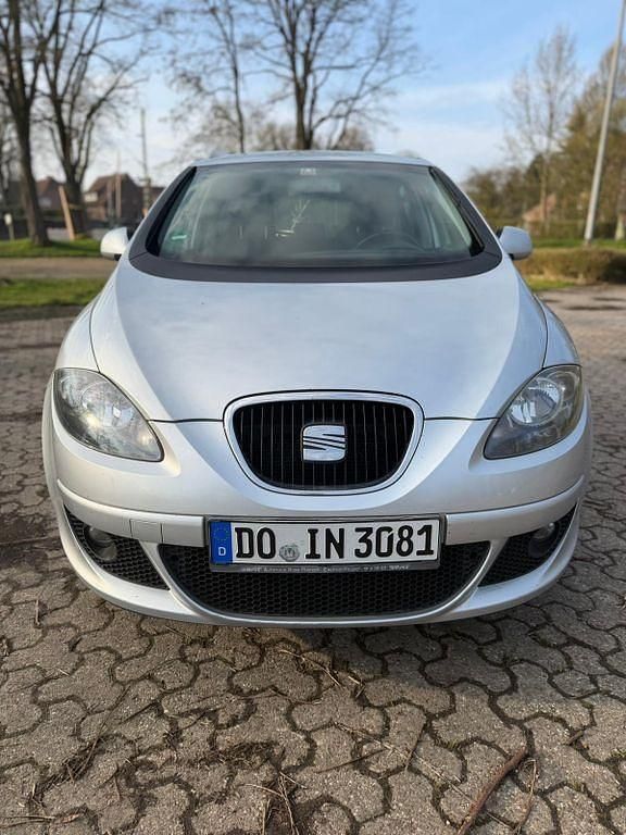 Gebraucht Seat Altea 140 PS (102 kW) 2008 Silber Van / Kleinbus