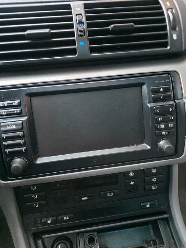 Second-hand BMW 320 150 CP (110 kW) 2005 Argintiu Break