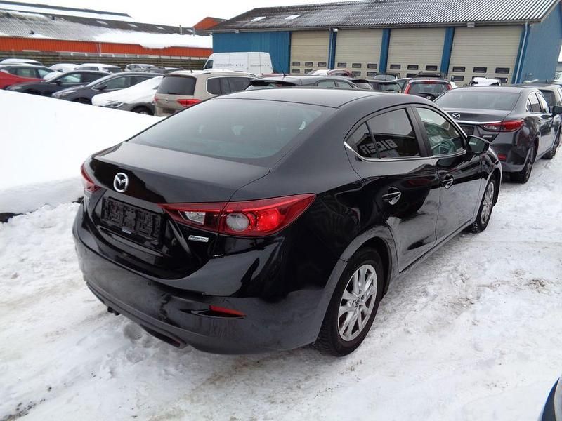 Gebraucht Mazda 3 Center-Line 120 PS (88 kW) 2017 Schwarz Limousine