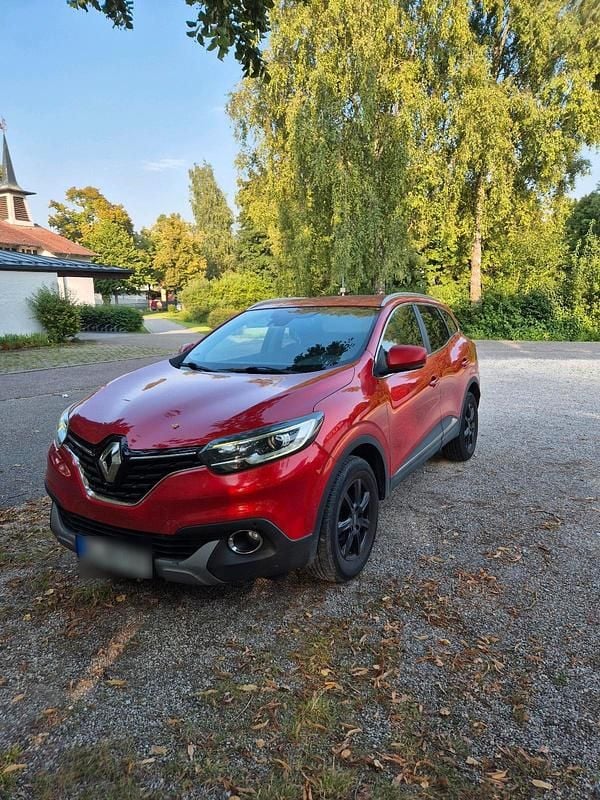 Gebraucht Renault Kadjar 110 PS (80 kW) 2016 Rot SUV
