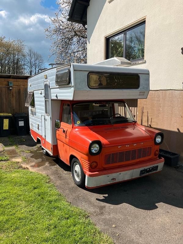Second-hand Ford Transit 70 CP (51 kW) 1978 Portocaliu Van