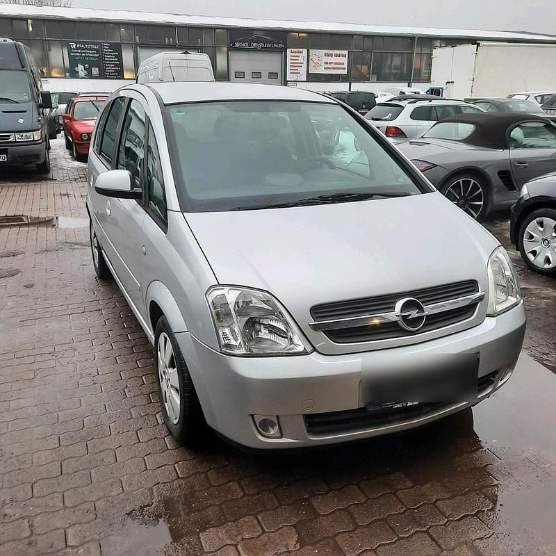 Gebraucht Opel Meriva 101 PS (74 kW) 2003 Silber Van / Kleinbus