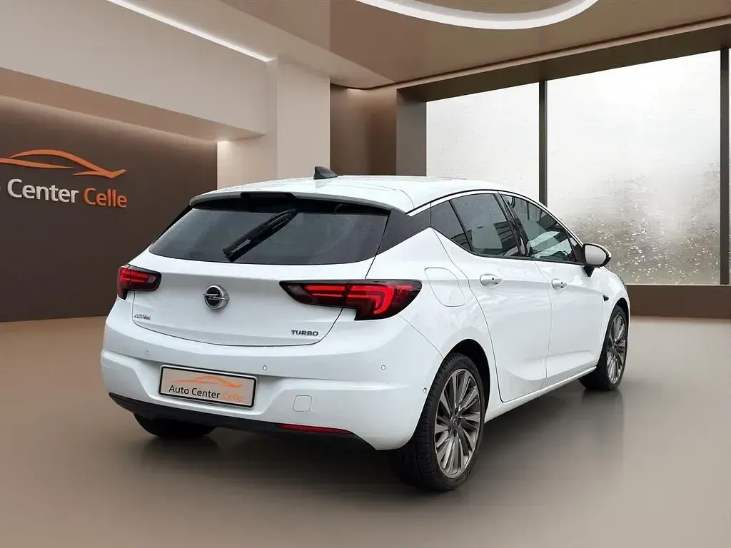 Gebraucht Opel Astra Innovation 150 PS (110 kW) 2015 Weiß Limousine