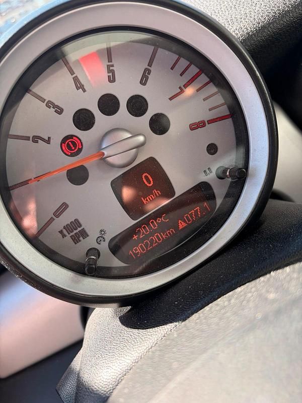 Usata Mini Cooper 70 CV (51 kW) 2008 Nero Utilitaria