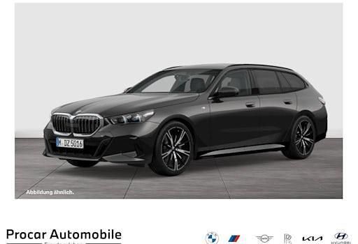 Gebraucht BMW 540 Comfort Edition 303 PS (222 kW) 2025 Grau Kombi