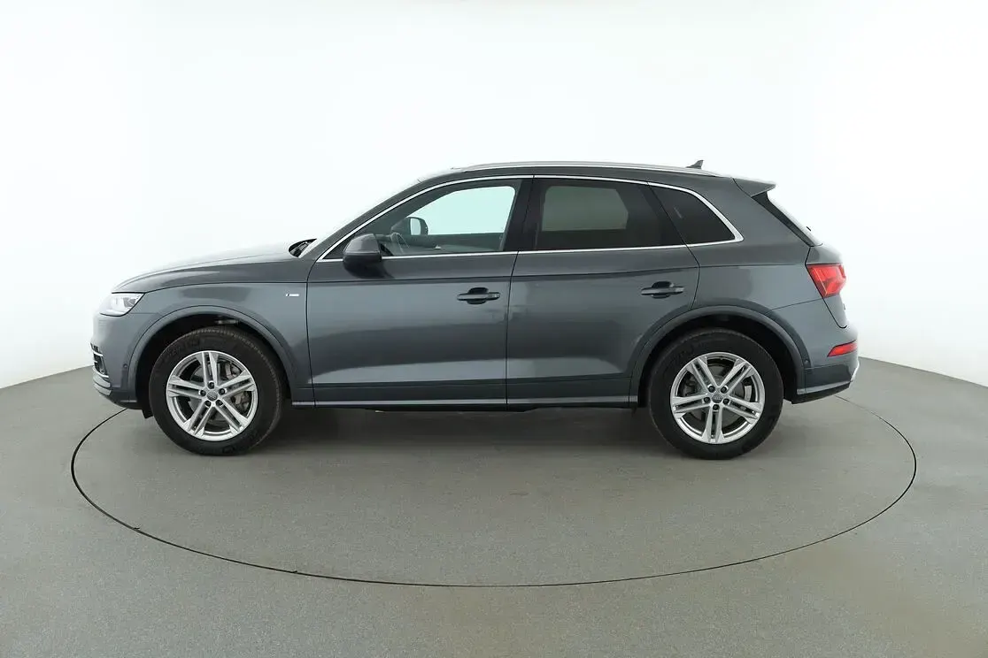 Gebraucht Audi Q5 Sport 245 PS (180 kW) 2019 Grau SUV