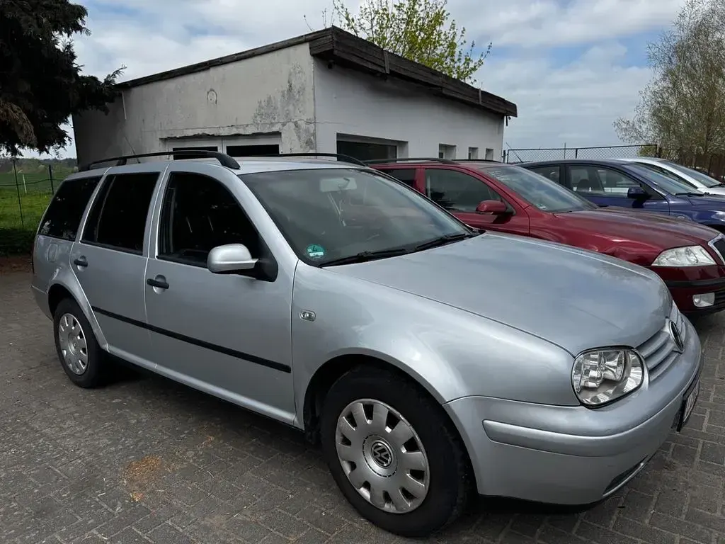 Gebraucht VW Golf IV 101 PS (74 kW) 2003 Limousine