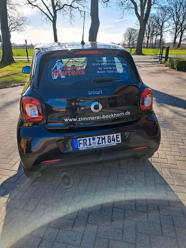 Schwarz Gebraucht 2020 Smart ForTwo Electric Drive Kleinwagen | 8.900 € (Fairer Preis) - Bild 1/4