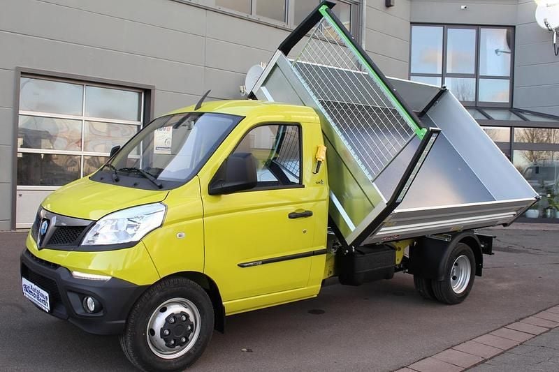 Neu Piaggio Porter 106 PS (77 kW) 2026 Gelb metallic