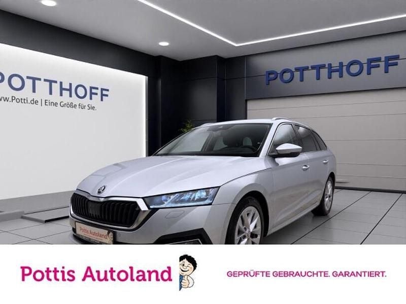 Silber Gebraucht 2023 Skoda Octavia Style Kombi | 25.221 € (Guter Preis) - Bild 1/4