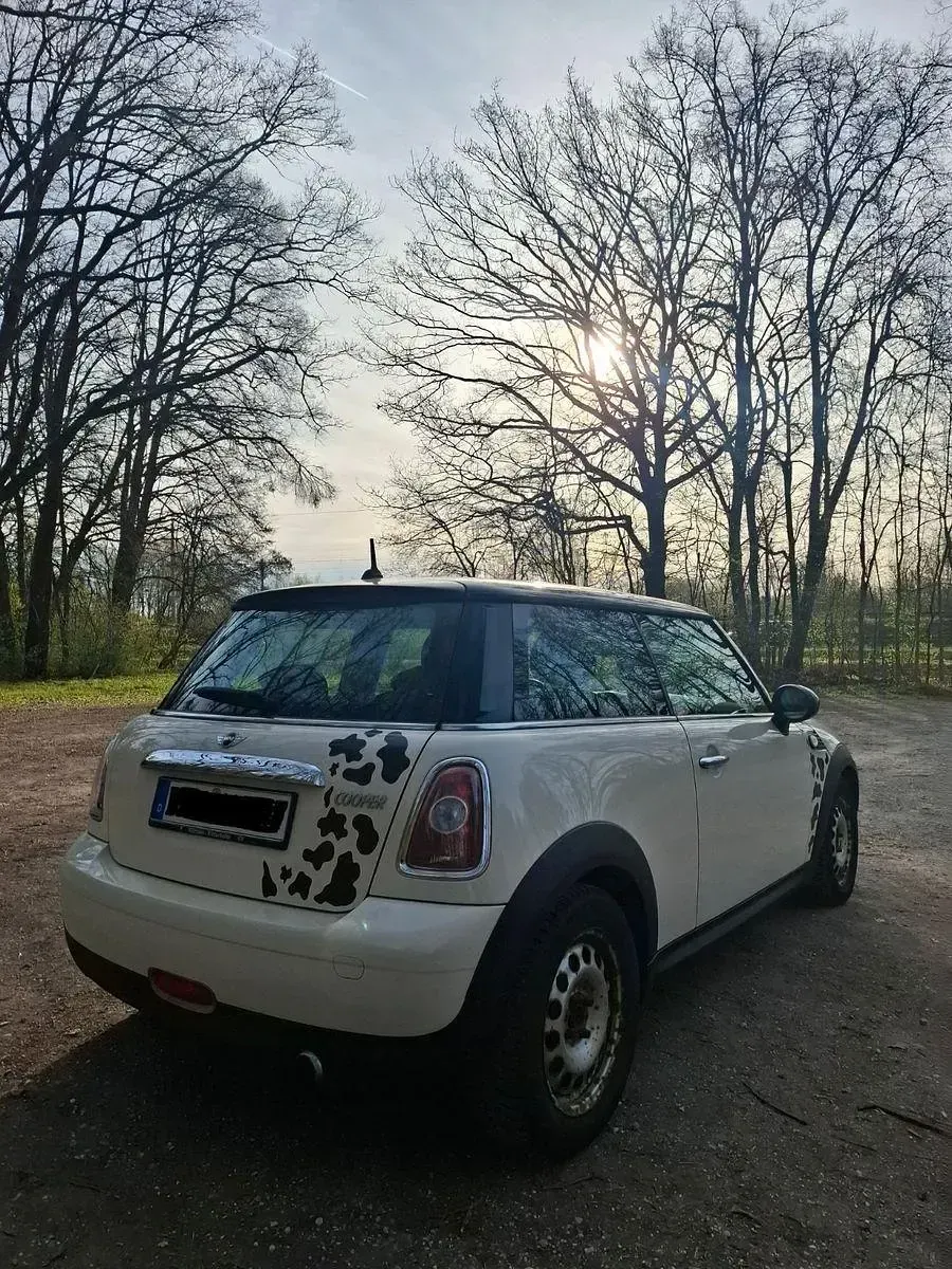 Usado Mini Cooper 122 CV (89 kW) 2010 Beige Utilitario