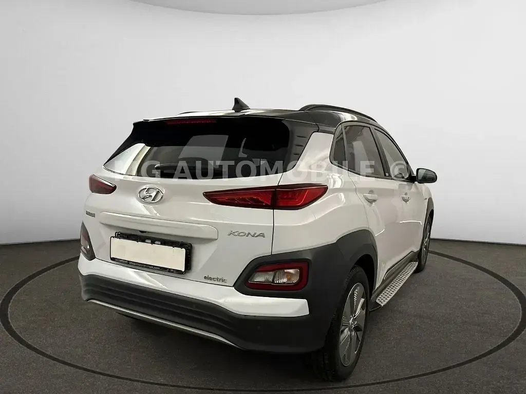 Gebraucht Hyundai Kona Premium 150 kW (204 PS) 2020 Weiß SUV