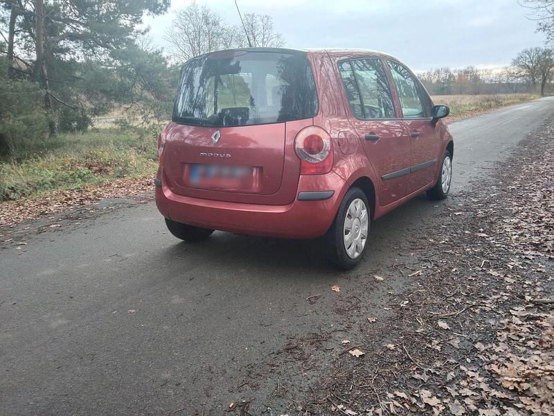 Gebraucht Renault Clio II 75 PS (55 kW) 2005 Kleinwagen