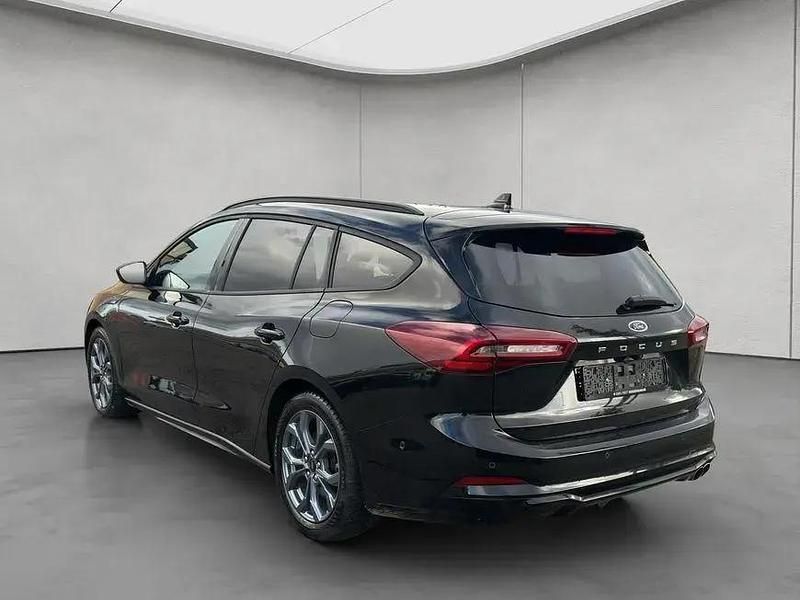 Gebraucht Ford Focus ST-Line X 155 PS (114 kW) 2024 Agate black metallic Kombi
