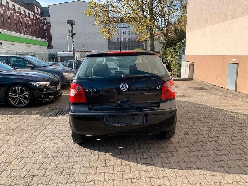 Gebraucht VW Polo United 70 PS (51 kW) 2004 Silber Kleinwagen