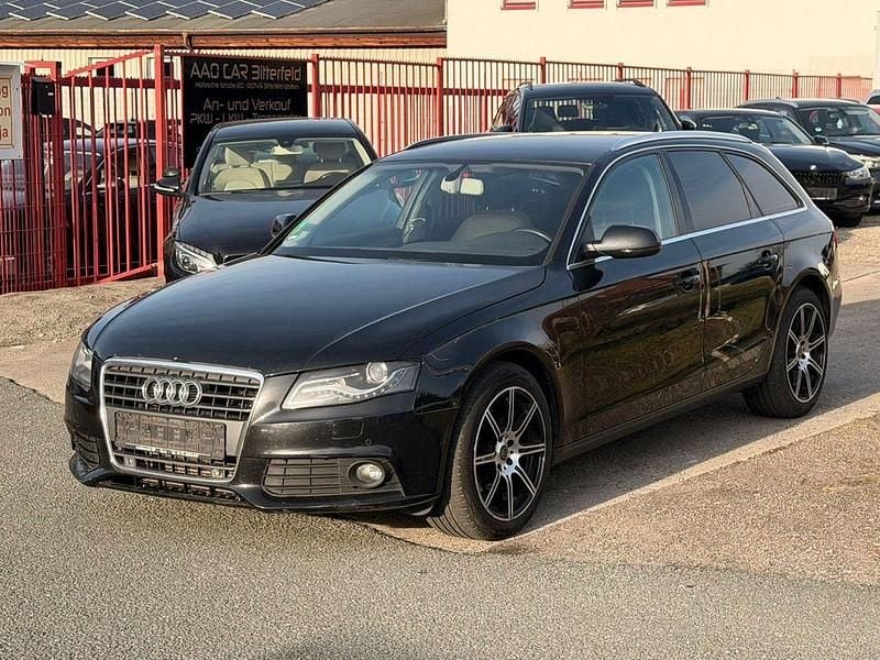 Gebraucht Audi A4 Ambiente 143 PS (105 kW) 2011 Schwarz Kombi