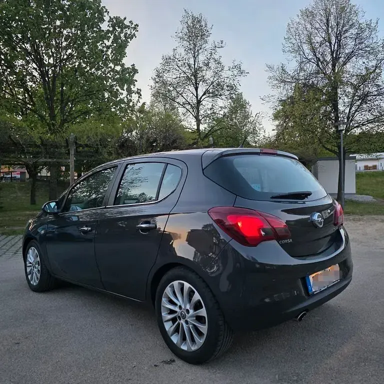 Usado Opel Corsa Innovation 116 HP (85 kW) 2015 Cinzento Citadino