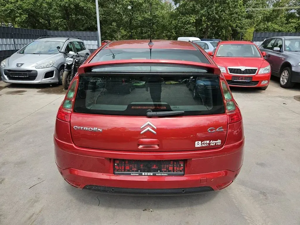 Gebraucht Citroën C4 VTR Sport 109 PS (80 kW) 2005 Farbe luziferrot/metalliclack Coupé
