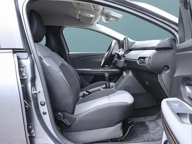 Gebraucht Dacia Jogger Extreme 101 PS (74 kW) 2024 Grau Van / Kleinbus