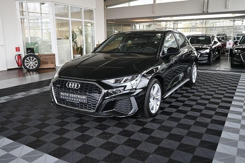 Gebraucht Audi A3 S-Line 190 PS (139 kW) 2022 Schwarz Limousine