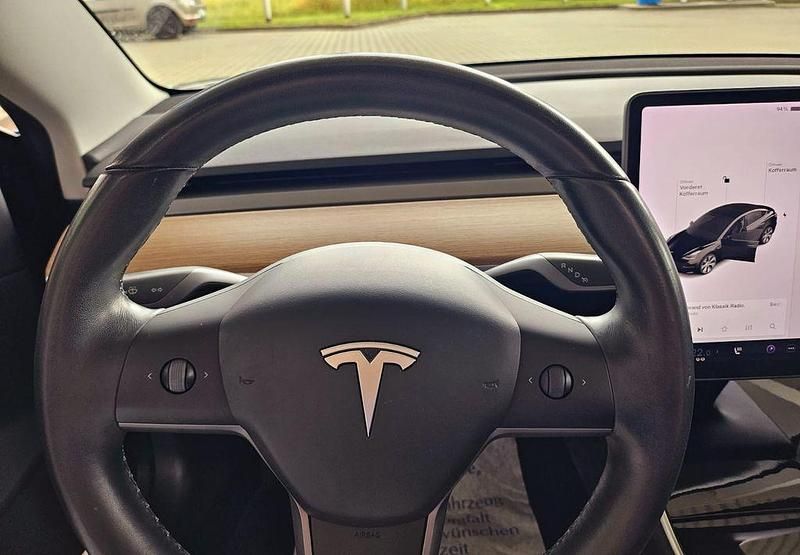 Gebraucht Tesla Model 3 Performance 330 kW (450 PS) 2019 Schwarz Limousine