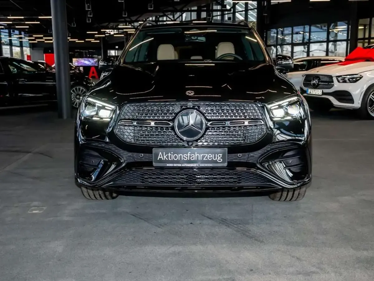 Gebraucht Mercedes GLE350 AMG 197 PS (144 kW) 2026 Schwarz SUV