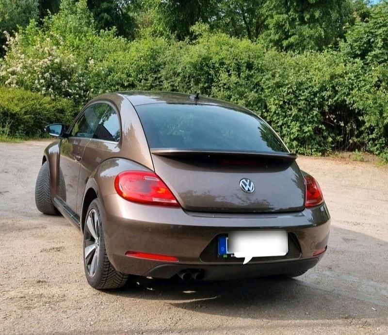 Braun Gebraucht 2014 VW Beetle Edition Limousine | 8.500 € (Guter Preis) - Bild 1/4