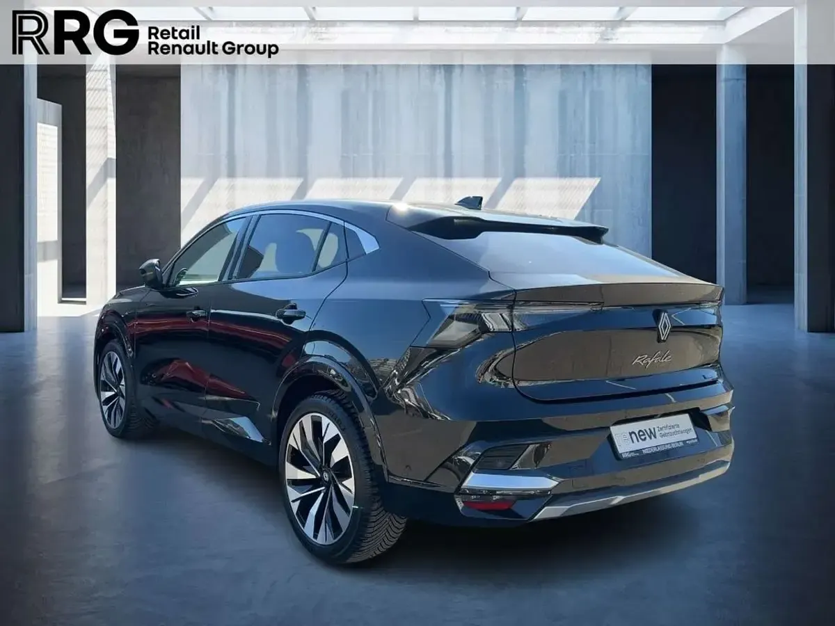 Gebraucht Renault Rafale Techno 199 PS (146 kW) 2024 Blackpearlschwarz SUV