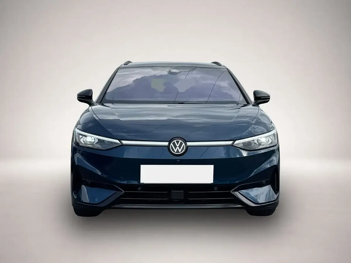 Neu VW ID.7 Pro 210 kW (286 PS) 2026 Aquamarinblau Kombi