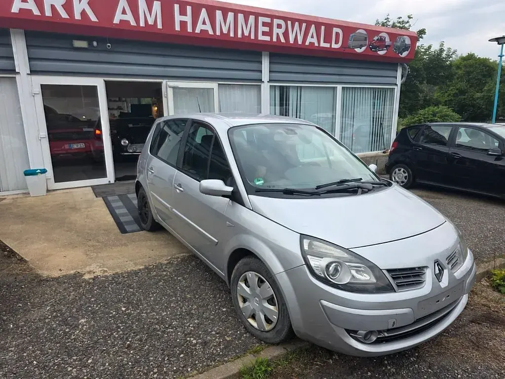 Gebraucht Renault Scénic Dynamique 111 PS (81 kW) 2008 Silber Van / Kleinbus