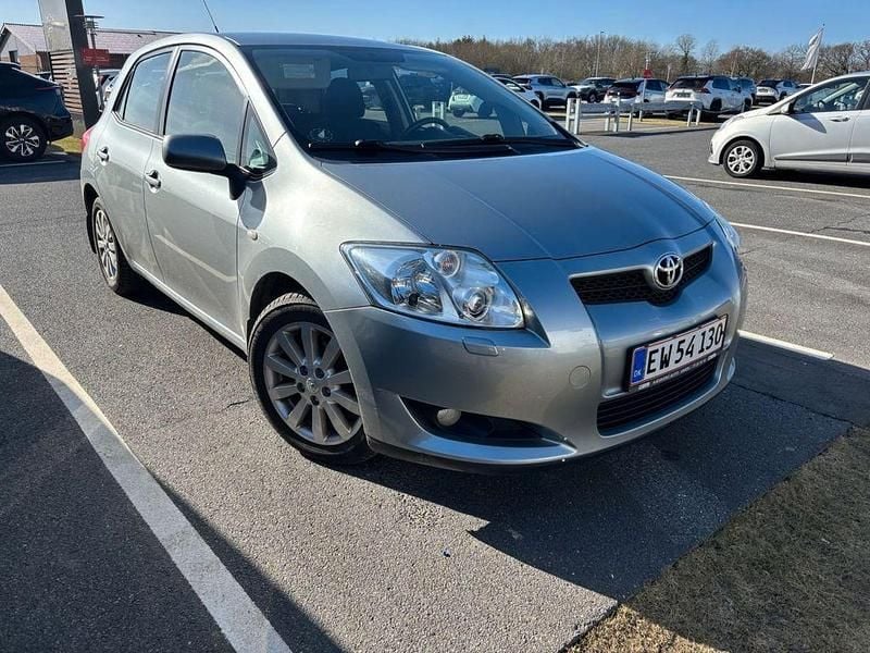 Gebraucht Toyota Auris 90 PS (66 kW) 2008 Blau Kleinwagen