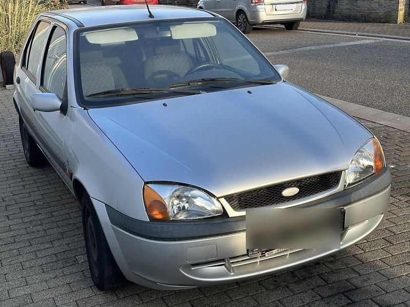 Gebraucht Ford Fiesta 60 PS (44 kW) 2001 Kleinwagen