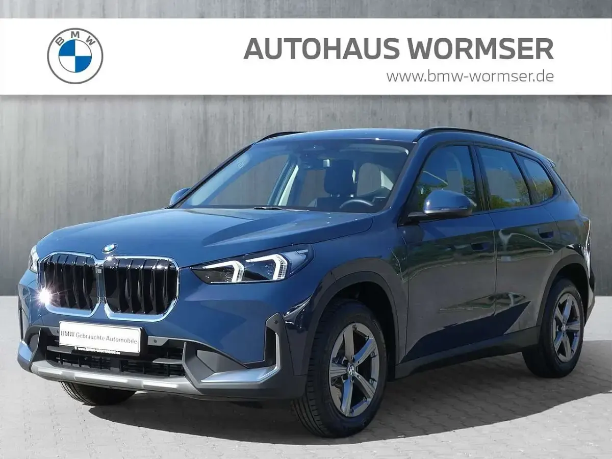 Gebraucht BMW X1 Efficient Dynamics 156 PS (114 kW) 2025 Night dusk blue SUV
