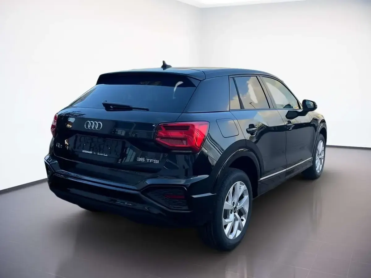 Nowe Audi Q2 Advanced Plus 150 KM (110 kW) 2025 Czarny SUV