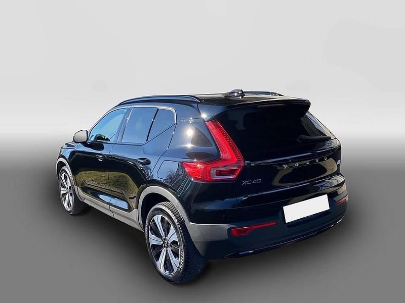 Gebraucht Volvo XC40 Core 169 kW (231 PS) 2022 Schwarz SUV