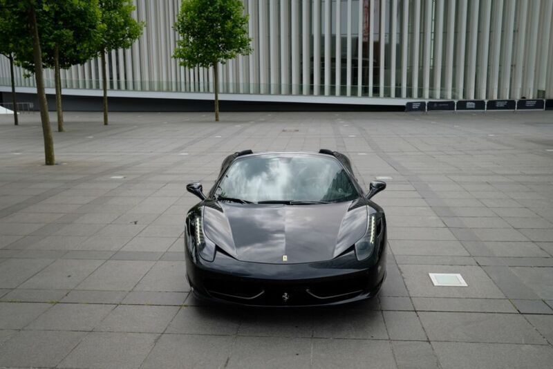 Gebraucht 2013 Ferrari 458 Cabrio | 199.990 € (Superpreis) - Bild 1/4