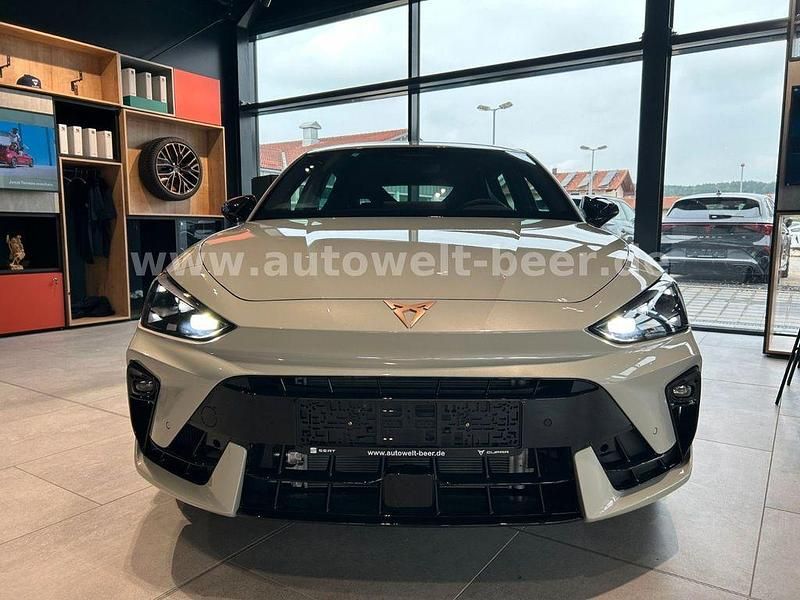 Neu Cupra Leon VZ 300 PS (220 kW) 2025 Grau Limousine