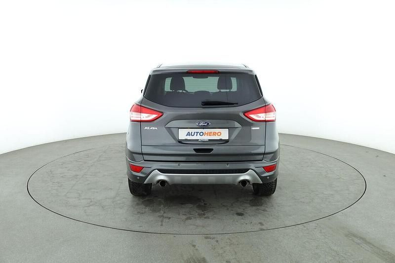 Gebraucht Ford Kuga Individual 182 PS (133 kW) 2015 Grau SUV