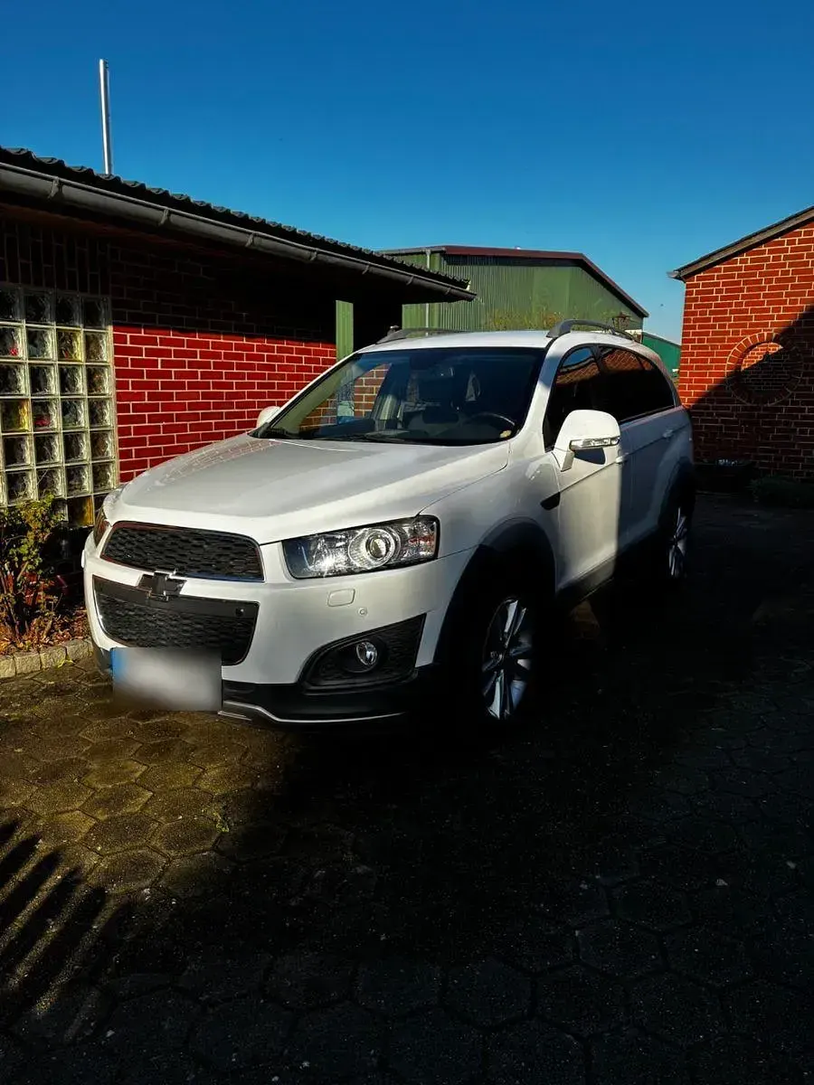 Gebraucht Chevrolet Captiva LT 167 PS (122 kW) 2013 Weiß SUV
