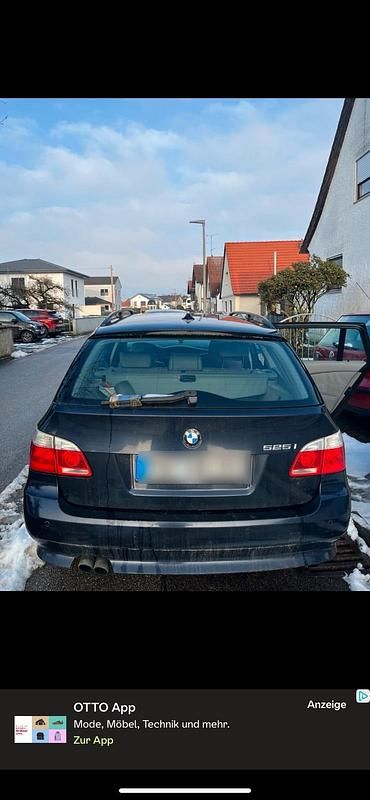 Gebraucht BMW 525 192 PS (141 kW) 2005 Blau Kombi