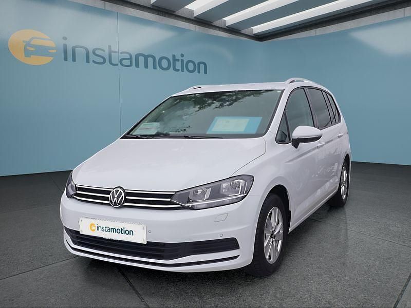Weiß Gebraucht 2024 VW Touran Van / Kleinbus | 31.199 € (Fairer Preis) - Bild 1/4
