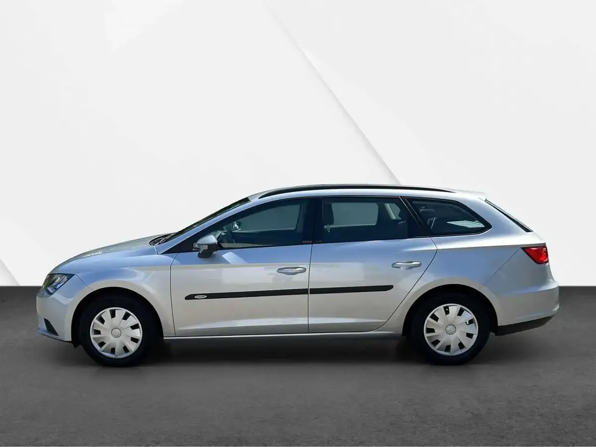 Gebraucht Seat Leon ST Reference 110 PS (80 kW) 2016 "estrella" silber Kombi