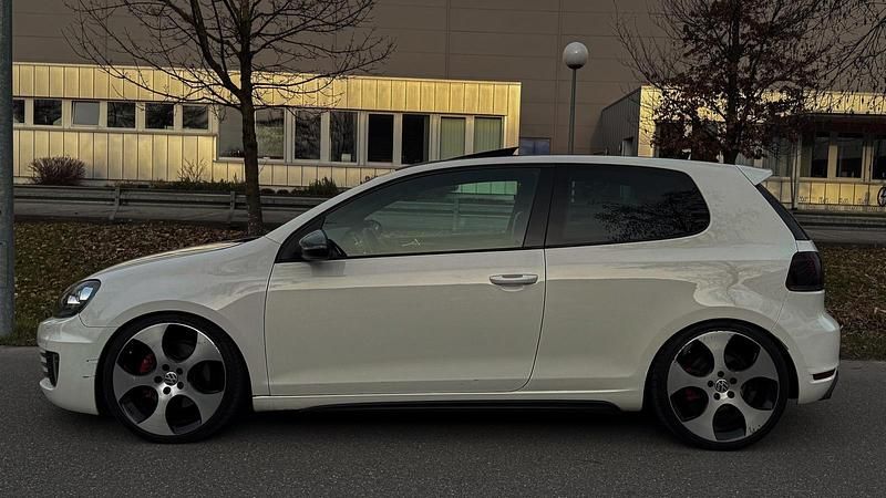 Gebraucht VW Golf GTI 211 PS (155 kW) 2009 Weiß Coupé