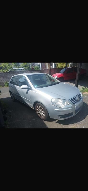 Second-hand VW Polo 69 CP (50 kW) 2007 Gri Hatchback