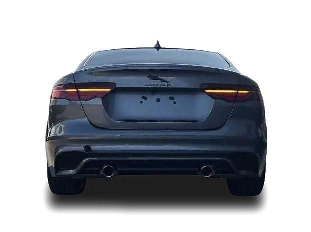 Gebraucht Jaguar XE R-Dynamic 248 PS (182 kW) 2025 Grau Limousine