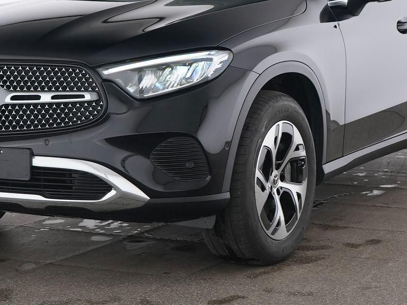 Gebraucht Mercedes GLC300e Avantgarde 333 PS (244 kW) 2024 Schwarz Coupé