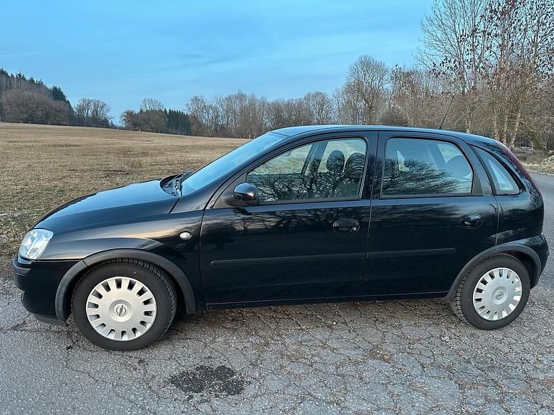 Schwarz Gebraucht 2003 Opel Corsa Kleinwagen | 1.000 € - Bild 1/4