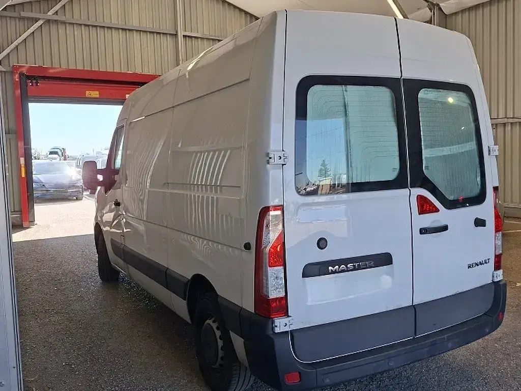 Gebraucht Renault Master Komfort 150 PS (110 kW) 2023 Mineral weiss Van / Kleinbus