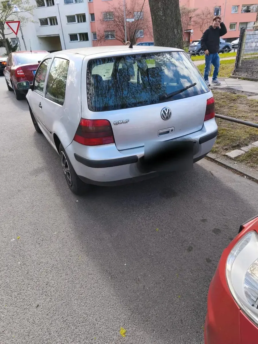 Gebraucht VW Golf IV 75 PS (55 kW) 2003 Silber Kleinwagen