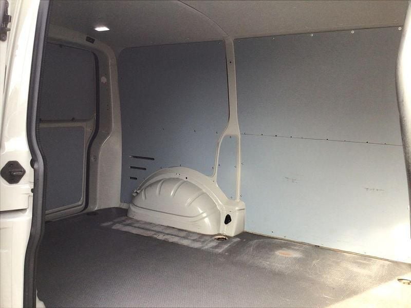 Gebraucht VW Transporter 110 PS (80 kW) 2021 Ascotgrau Van